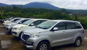 Charter Car